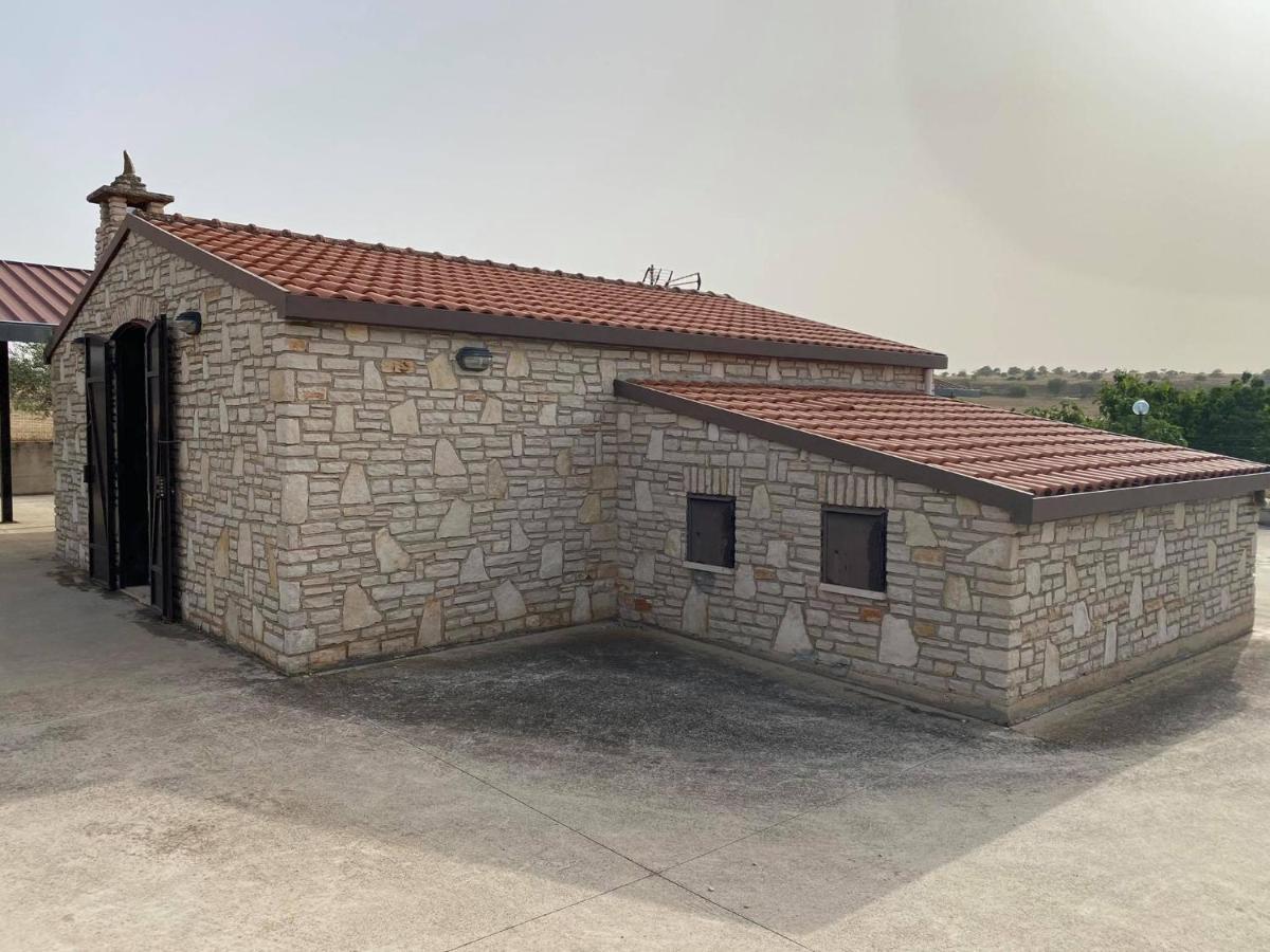 B&B Le Stagioni Castel Del Monte  Luaran gambar